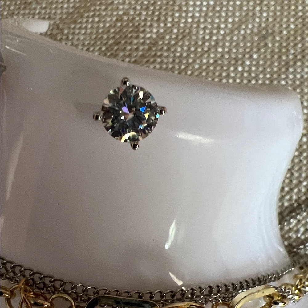 MOISSANITE  Stud Earrings 2 CT 925 silver screw backs 499 retail NWT - Picture 2 of 11